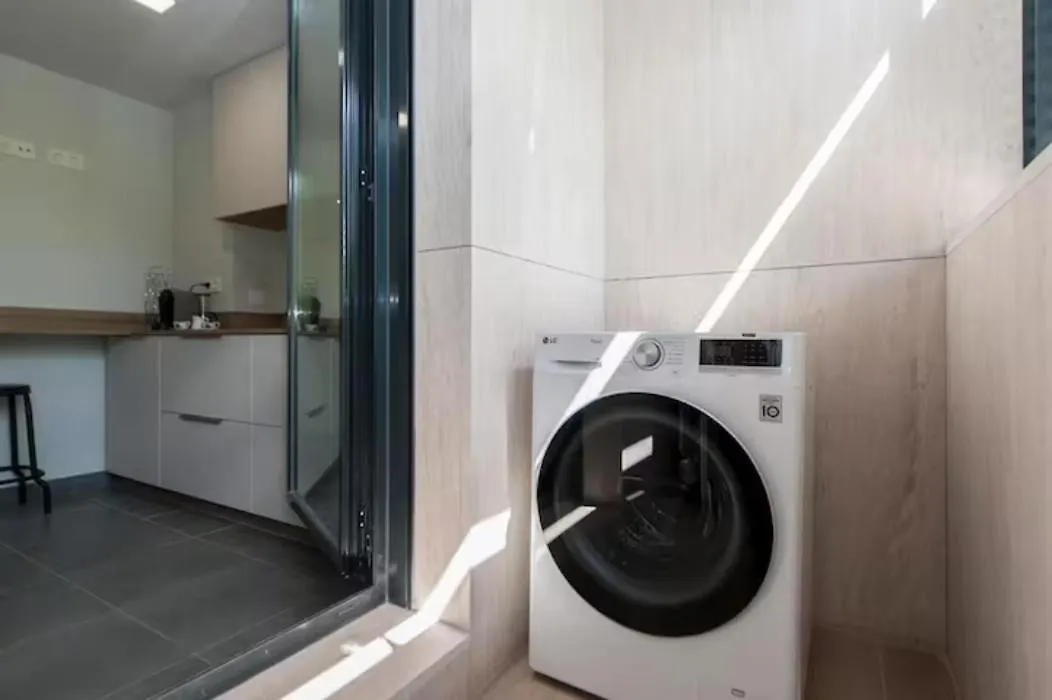 Moderno Y Lujoso Apartamento En Urbanizacion Privada Con Terraza De Diseno En Valdebebas / Ciudad Deportiva Real Madrid / Feria De Madrid Appartement