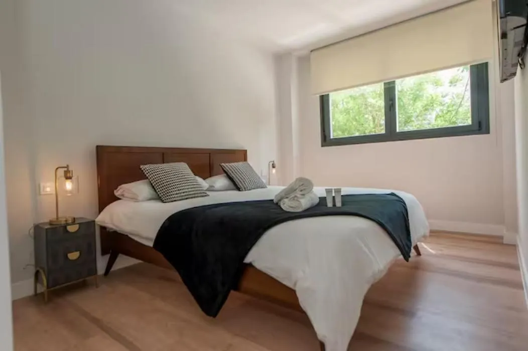 Moderno Y Lujoso Apartamento En Urbanizacion Privada Con Terraza De Diseno En Valdebebas / Ciudad Deportiva Real Madrid / Feria De Madrid Appartement Spanje